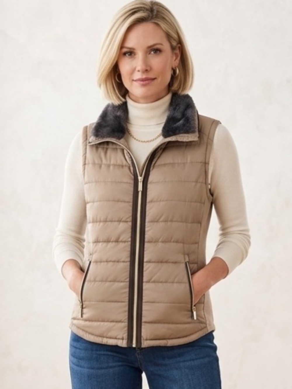 Johnston & Murphy Puffer Vest Faux Fur Trim Medium